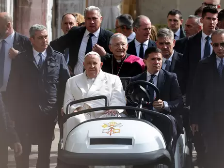 Папу Римського вже покликали, Путіна – не будуть: 7 питань про 